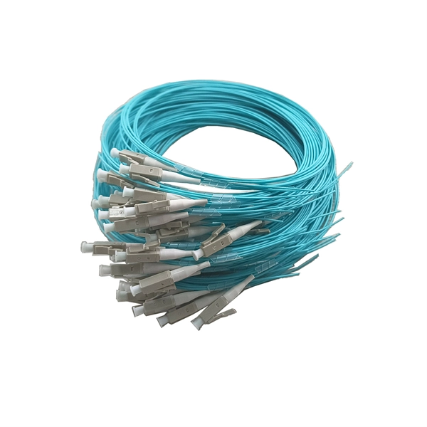 What s the minimum price for a 1550mm fiber optic cable 